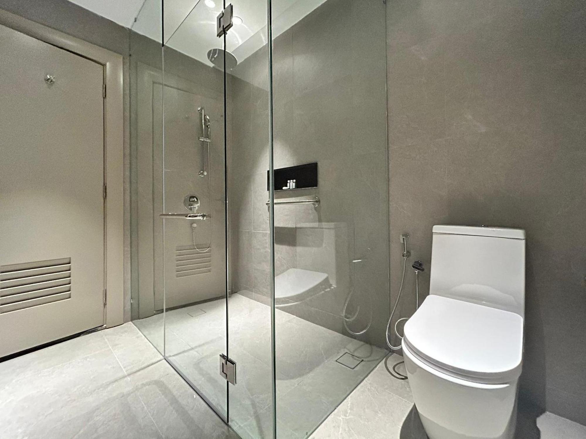 The Pearl 4*