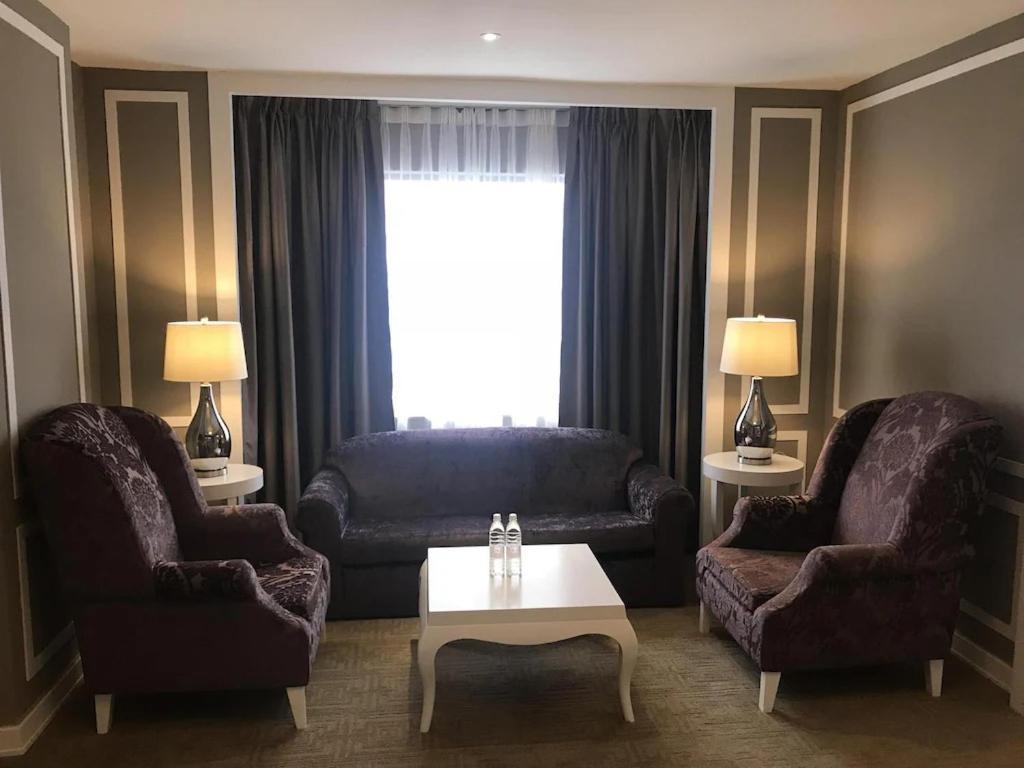 The Pearl Hotel