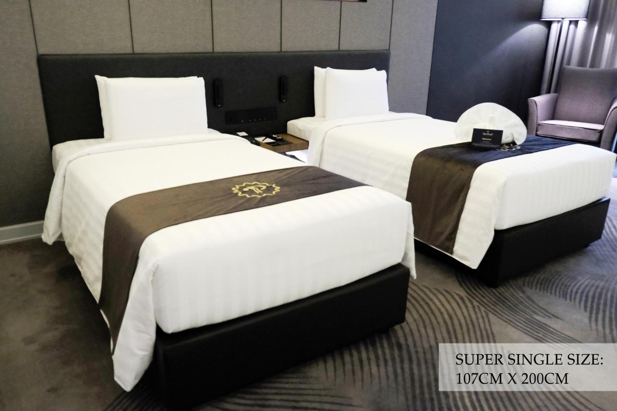 Hotel The Pearl 4*